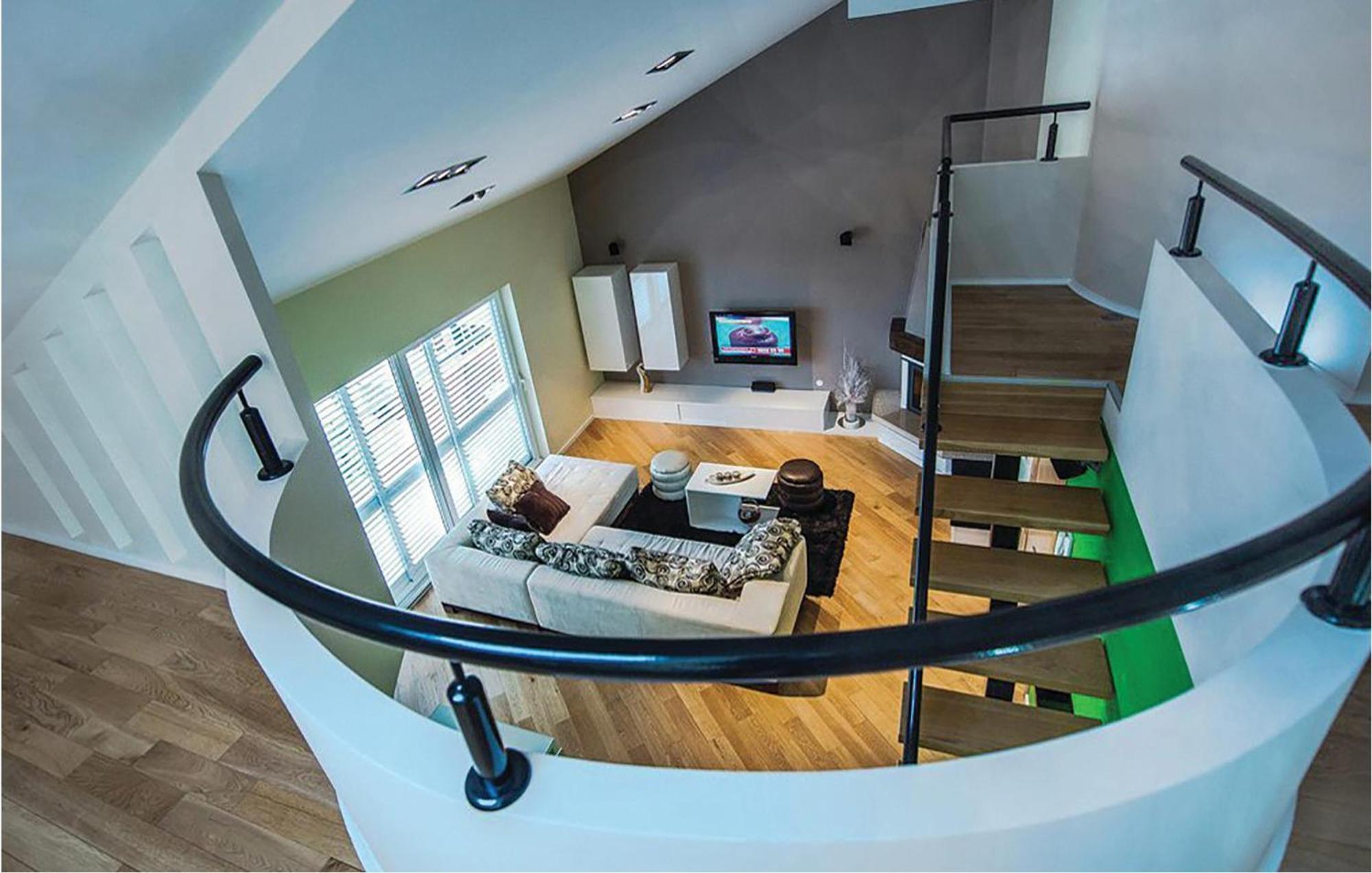 Lovely Apartment In Makarska With Kitchenette 외부 사진